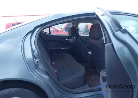 2006 Pontiac Grand Prix from USA, damaged, VIN 2G2WP552061210208